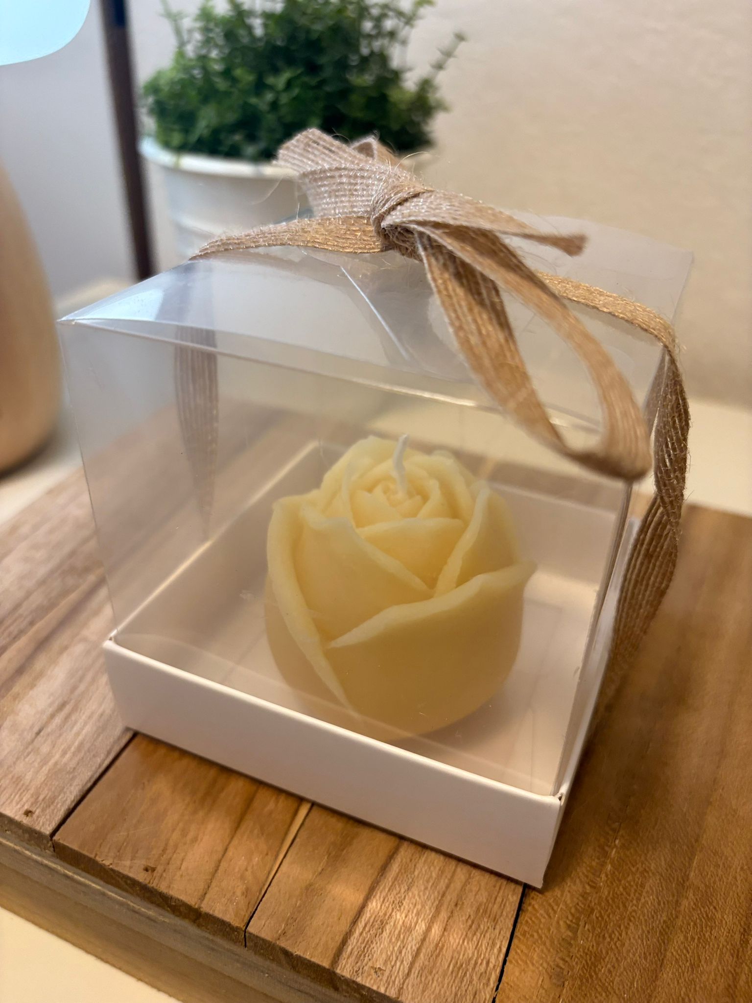 bougie rose — artisanale suisse